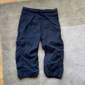 Lululemon dance studio crop